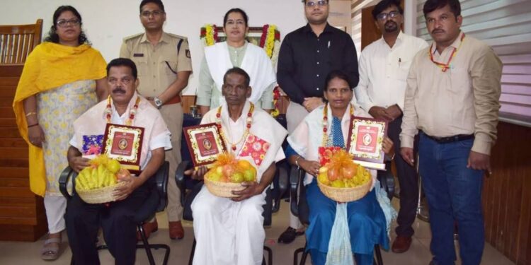 ಉಡುಪಿ :ಜಿಲ್ಲಾ ಮಟ್ಟದ ಶ್ರೀಮಹರ್ಷಿ ವಾಲ್ಮೀಕಿ ಜಯಂತಿ ಆಚರಣೆ..!”