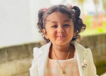 ಆಟವಾಡುತ್ತಿದ್ದ ಮಗುವಿಗೆ ಟೆಂಪೋ ಢಿಕ್ಕಿ ಸ್ಥಳದಲ್ಲೇ ಸಾವು..!!