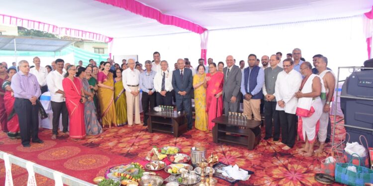 ಕಾರ್ಕಳದ ಡಾ.ಟಿಎಂಎ ಪೈ ರೋಟರಿ ಆಸ್ಪತ್ರೆಯಲ್ಲಿ ನೂತನ ಒಪಿಡಿ, ಲೇಬರ್ ಥಿಯೇಟರ್ (ಹೆರಿಗೆ ಕೊಠಡಿ) ಕಾಂಪ್ಲೆಕ್ಸ್‌ಗೆ ಶಂಕುಸ್ಥಾಪನೆ..!!