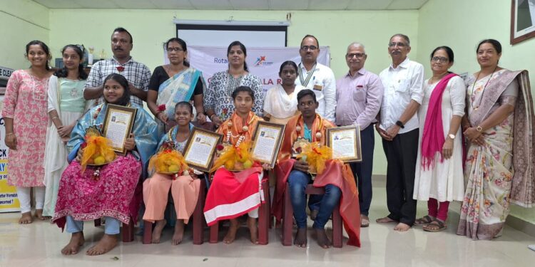 ರೋಟರಿ ಕ್ಲಬ್ ಕಾರ್ಕಳ ರಾಕ್ ಸಿಟಿ ವತಿಯಿಂದ ಮಕ್ಕಳ ದಿನಾಚರಣೆ..!!