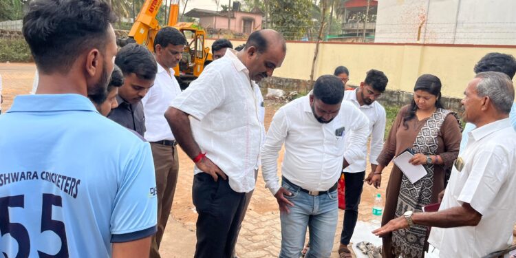 ಸಂತೆಕಟ್ಟೆ ಮಾರುಕಟ್ಟೆ ಸ್ಥಳಕ್ಕೆ ಅಧಿಕಾರಿಗಳೊಂದಿಗೆ ಶಾಸಕರಾದ  ಯಶ್ ಪಾಲ್ ಸುವರ್ಣ ಭೇಟಿ  ಪರಿಶೀಲನೆ..!! 