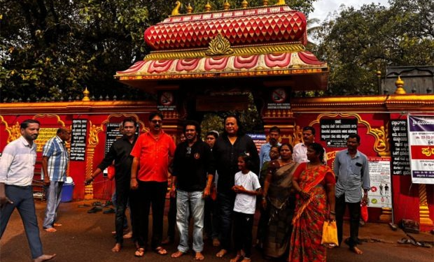 ಕುತ್ತಾರು ಕೊರಗಜ್ಜ ಆದಿ ಕ್ಷೇತ್ರಕ್ಕೆ ರಿಯಲ್ ಸ್ಟಾರ್ ಉಪೇಂದ್ರ ಭೇಟಿ..!!