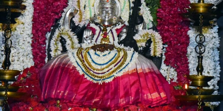 ಶ್ರೀಚಕ್ರ ಪೀಠ ಸುರಪೂಜಿತ ಶ್ರೀ ದುರ್ಗಾ ಆದಿಶಕ್ತಿ ಕ್ಷೇತ್ರ ಶ್ರೀ ರಾಮನಾಮ ತಾರಕ ಮಂತ್ರ ಹೋಮ..!!