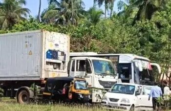 ಉದ್ಯಾವರ : ರಾಷ್ಟ್ರೀಯ ಹೆದ್ದಾರಿ 66ರಲ್ಲಿ ಕಾರಿಗೆ ಕಂಟೈನರ್ ಡಿಕ್ಕಿ..!!