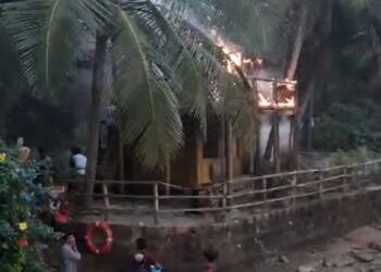 ಉಡುಪಿ: ‘ರೆಸಾರ್ಟ್ ನಲ್ಲಿ’  ಅಗ್ನಿ ಅವಘಡ : ಪ್ರಾಣಾಪಾಯದಿಂದ ಪ್ರವಾಸಿಗರು ಪಾರು..!