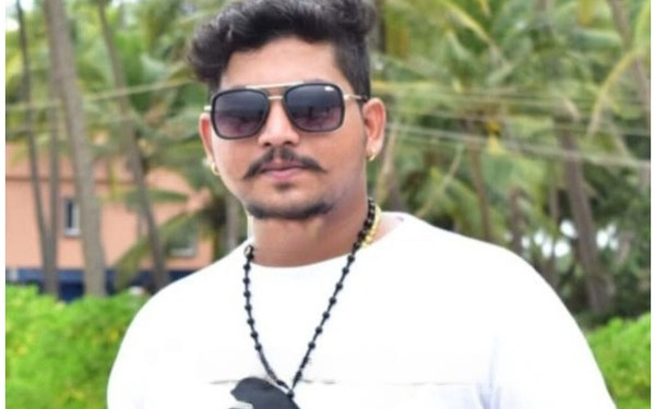 ಉಡುಪಿ:ನೇಣು ಬಿಗಿದುಕೊಂಡು ಆಟೋ ಚಾಲಕ ಆತ್ಮಹತ್ಯೆ..!!