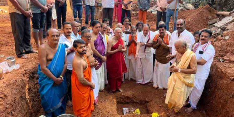 ಪರ್ಕಳ :ಶ್ರೀ ಮಹಾಲಿಂಗೇಶ್ವರ ಮಹಾಗಣಪತಿ ದೇವಸ್ಥಾನದ ಶ್ರೀ ಅಯ್ಯಪ್ಪ ಸ್ವಾಮಿ ಗುಡಿಯ ಶಿಲಾನ್ಯಾಸ ಸಮಾರಂಭ..!!