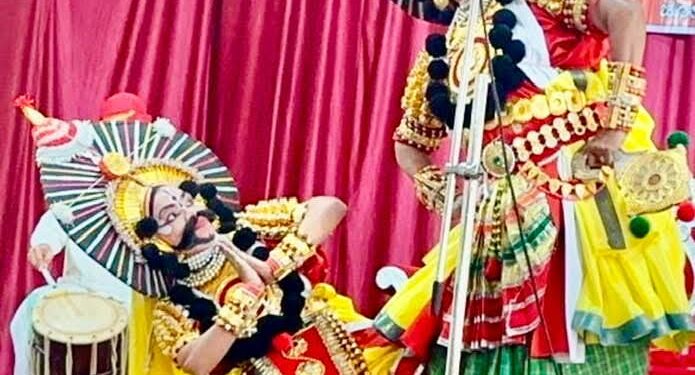 ಶ್ರೀ ಮಹಾಲಕ್ಷ್ಮೀ ಮಹಿಳಾ ಯಕ್ಷ ಕಲಾ ಮಂಡಳಿ, ಕಾರ್ಕಳ  ವತಿಯಿಂದ ಬೆಂಗಳೂರಿನಲ್ಲಿ ಕೃಷ್ಣಾರ್ಜುನ ಕಾಳಗ ಯಕ್ಷಗಾನ ಪ್ರದರ್ಶನ ..!!