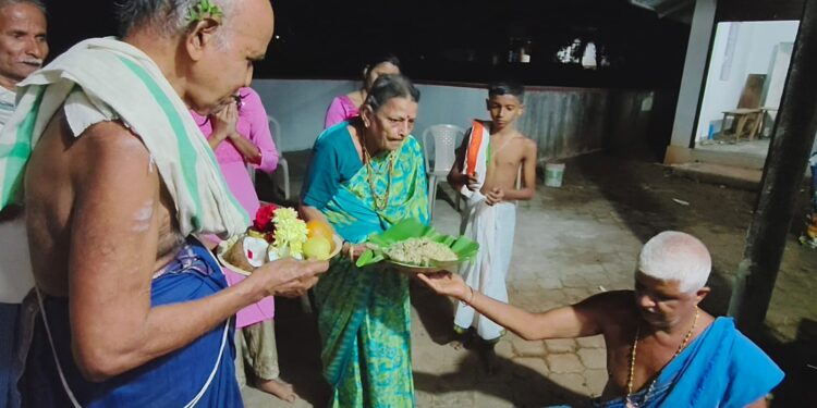 ಕಾರ್ಕಳ :ನಿಟ್ಟೆ ಗ್ರಾಮದ ಶ್ರೀಕೈಲಾಜೆ ಉಮಾಮಹೇಶ್ವರ ದೇವಸ್ಥಾನ ದ ಪರಿವಾರ ದೈವಗಳ ಪುನರ್ ಪ್ರತಿಷ್ಠೆ..!!