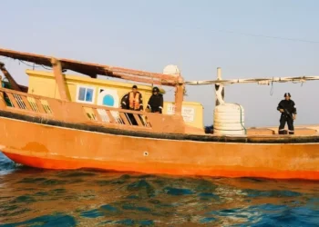 ಮಲ್ಪೆ ದ್ವೀಪದಲ್ಲಿ ಓಮನ್ ಮೂಲದ ಬೋಟ್ ಪತ್ತೆ: ಬೋಟ್‌ನಲ್ಲಿದ್ದ ಮೀನುಗಾರರ ಬಂಧನ- ಪ್ರಕರಣ ದಾಖಲು!