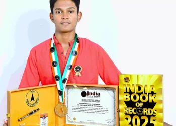14ನೇ ವಯಸ್ಸಿನಲ್ಲಿ ಗರಿಷ್ಠ ವಿಭಿನ್ನ ರಾಗಗಳನ್ನು ಕೊಳಲಿನಲ್ಲಿ ಒಂದು ನಿಮಿಷದಲ್ಲಿ ನುಡಿಸಿ ಇಂಡಿಯನ್ ಬುಕ್ ಆಫ್ ರೆಕಾರ್ಡ್ ದಾಖಲೆ ನಿರ್ಮಿಸಿದ ಶಾಮ್ ಜಿ.ಎನ್.ಪೂಜಾರಿ..!!