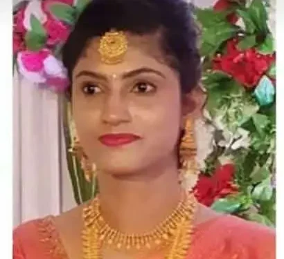 ಮನೆಯೊಳಗೆ ನೇಣು ಬಿಗಿದ ಸ್ಥಿತಿಯಲ್ಲಿ ಯುವತಿಯ ಮೃತದೇಹ ಪತ್ತೆ..!!