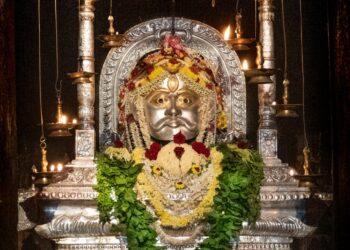 ಶಿವರಾತ್ರಿಯ ಪ್ರಯುಕ್ತ ಉಡುಪಿಯ ಪ್ರಸಿದ್ಧ ಶ್ರೀ ಅನಂತೇಶ್ವರ ಹಾಗೂ ಶ್ರೀ ಚಂದ್ರಮೌಳೀಶ್ವರ ದೇವಸ್ಥಾನದಲ್ಲಿ ವಿಶೇಷ ಅಲಂಕಾರ ಹಾಗೂ ವಿಶೇಷ ಪೂಜೆ..!!