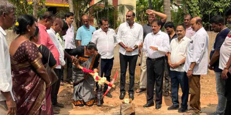 ಉಡುಪಿ : ₹66 ಲಕ್ಷ ವೆಚ್ಚದಲ್ಲಿ ಬೈಲೂರು ಮಿಷನ್ ಕಾಂಪೌಂಡ್ ರಸ್ತೆ ಕಾಮಗಾರಿಗೆ ಚಾಲನೆ..!!