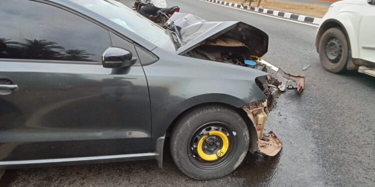 ಉದ್ಯಾವರ: ನಿಂತಿದ್ದ ಕಾರಿಗೆ ಹಿಂಬದಿಯಿಂದ ಮತ್ತೊಂದು ಕಾರು ಡಿಕ್ಕಿ..!!