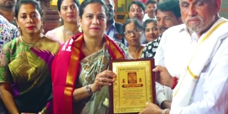 ಕಾಪು ಹೊಸ ಮಾರಿಗುಡಿ ದೇವಸ್ಥಾನಕ್ಕೆ ಅಶ್ವಿನಿ ಪುನೀತ್ ರಾಜ್ಕುಮಾರ್ ಭೇಟಿ..!!