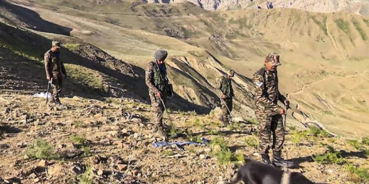 ಜಮ್ಮು ಕಾಶ್ಮೀರದಲ್ಲಿ ಉಗ್ರರ ಗುಂಡಿನ ದಾಳಿ : ಶಿವಮೊಗ್ಗ ಮೂಲದ ಉದ್ಯಮಿ ಬಲಿ..!!