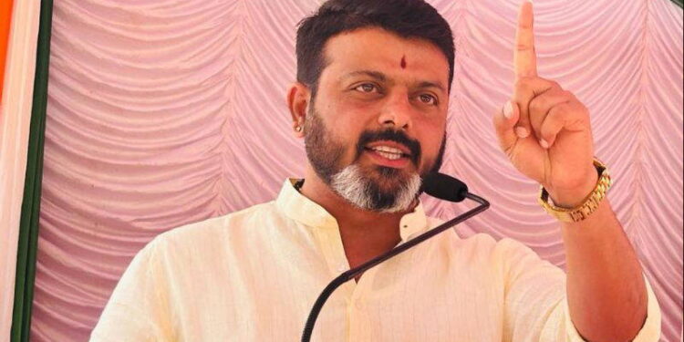 ಕೋಮು ಪ್ರಚೋದನಕಾರಿ ಭಾಷಣ ಮಾಡಿದ ಆರೋಪ : ಬೆಳ್ತಂಗಡಿ ಶಾಸಕ ಹರೀಶ್ ಪೂಂಜಾ ವಿರುದ್ಧ ಪ್ರಕರಣ ದಾಖಲು..!!