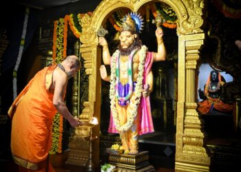 ನರಸಿಂಹ ಜಯಂತಿಯಂದು ಶ್ರೀ ಕೃಷ್ಣ ಮಠದಲ್ಲಿ ದೇಶಕ್ಕಾಗಿ ಸಾಮೂಹಿಕ ಪ್ರಾರ್ಥನೆ..!!