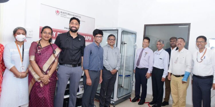 ಮಣಿಪಾಲದ ಕಸ್ತೂರ್ಬಾ ವೈದ್ಯಕೀಯ ಕಾಲೇಜು ಮತ್ತು ಆಸ್ಪತ್ರೆಯಲ್ಲಿ ಕರಾವಳಿ ಕರ್ನಾಟಕದಲ್ಲಿ ಮೊದಲನೆಯ ಅತ್ಯಾಧುನಿಕ ಬಾಡಿ ಪ್ಲೆಥಿಸ್ಮೋಗ್ರಾಫ್ ಉಪಕರಣದ ಉದ್ಘಾಟನೆ ..!!