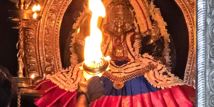 ನಾಳೆ ದೊಡ್ಡಣ್ಣಗುಡ್ಡೆಯ ಶ್ರೀಚಕ್ರ ಪೀಠ ಸುರಪೂಜಿತೆ ಶ್ರೀ ದುರ್ಗಾ ಆದಿಶಕ್ತಿ ಕ್ಷೇತ್ರದಲ್ಲಿ ಶ್ರೀ ಲಲಿತಾ ಸಹಸ್ರ ಕದಳಿಯಾಗ..!!