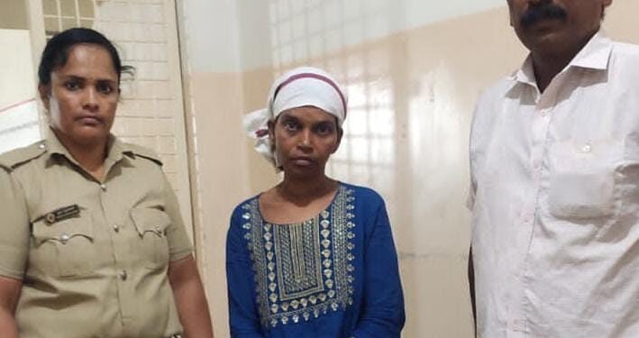 ರಕ್ಷಿಸಲ್ಪಟ್ಟ ಮಹಿಳೆ ಮಹಿಳಾ ನಿಲಯಕ್ಕೆ: ಸೂಚನೆ…!!