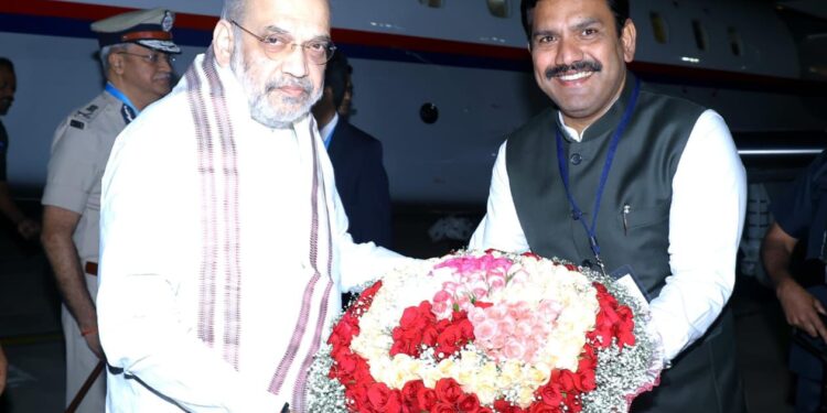 ಬೆಂಗಳೂರಿಗೆ ಅಮಿತ್ ಶಾ ಆಗಮನ: ಬಿಜಿಎಸ್ ವೈದ್ಯಕೀಯ ಕಾಲೇಜು ಹಾಗೂ ಆಸ್ಪತ್ರೆ ಉದ್ಘಾಟನೆಯಲ್ಲಿ ಭಾಗಿ..!!