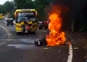 ಖಾಸಗಿ ಬಸ್‌ಗೆ ಬೈಕ್ ಢಿಕ್ಕಿ-ಸವಾರ ಮೃತ್ಯು..!!