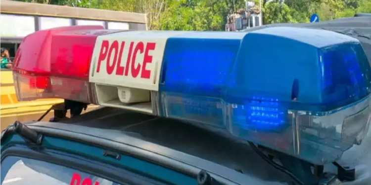 ಮಂಗಳೂರು :ಬ್ಯೂಟಿ ಸಲೂನ್ ನಲ್ಲಿ ಅಕ್ರಮ ಚಟುವಟಿಕೆ ಆರೋಪ : ಪೊಲೀಸರ ದಾಳಿ-ಉದ್ದಿಮೆ ಲೈಸೆನ್ಸ್ ರದ್ದು..!!