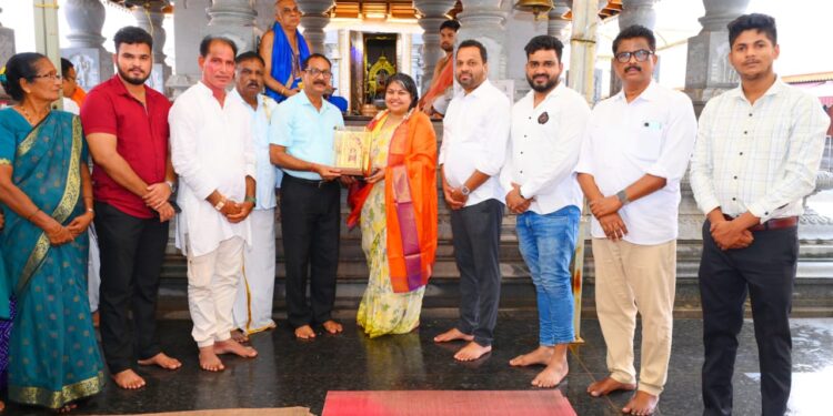 ಉಚ್ಚಿಲ ಶ್ರೀ ಮಹಾಲಕ್ಷ್ಮೀ ದೇವಸ್ಥಾನಕ್ಕೆ ರಾಜ್ಯ ಮಹಿಳಾ ಕಾಂಗ್ರೆಸ್ ಅಧ್ಯಕ್ಷೆ, ಸೌಮ್ಯ ರೆಡ್ಡಿ ಭೇಟಿ..!!