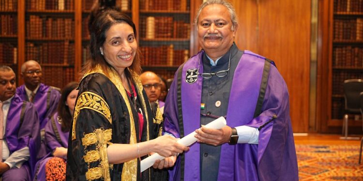 ಡಾ. ಶರತ್ ಕೆ. ರಾವ್ ಅವರಿಗೆ ಆರೋಗ್ಯ ಮತ್ತು ವೈದ್ಯಕೀಯ ನಿರ್ವಹಣೆಯಲ್ಲಿ ಆದರ್ಶ ನಾಯಕತ್ವಕ್ಕಾಗಿ ರಾಯಲ್ ಕಾಲೇಜ್ ಆಫ್ ಫಿಸಿಷಿಯನ್ಸ್, ಲಂಡನ್ ನ ಗೌರವಾನ್ವಿತ ಎಫ್‌ಆರ್‌ಸಿಪಿ ಪ್ರಶಸ್ತಿ..!!