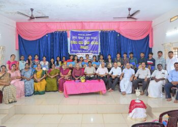 ಸರಕಾರಿ ಪದವಿಪೂರ್ವ ಕಾಲೇಜಿನಲ್ಲಿ ವಿದ್ಯಾರ್ಥಿ ಸಂಘ ಉದ್ಘಾಟನೆ,ಸಾಧಕ ವಿದ್ಯಾರ್ಥಿಗಳಿಗೆ ಅಭಿನಂದನೆ ಹಾಗೂ ಕಂಪ್ಯೂಟರ್ ಗಳ ಉದ್ಘಾಟನೆ..!!