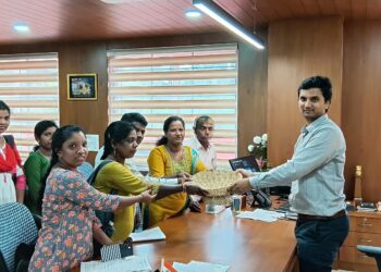 ಕೊರಗ ಸಂಘಗಳ ಒಕ್ಕೂಟದಿಂದ ದ.ಕ. ಜಿಲ್ಲಾಧಿಕಾರಿಗಳ ಭೇಟಿ..!!