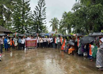 ಕಾರ್ಕಳ: ಗ್ಯಾರಂಟಿ ಯೋಜನೆಗಳ ಅನುಷ್ಠಾನಕ್ಕೆ ಅಡ್ಡಿಪಡಿಸಿದ ಬಿಜೆಪಿ ಗ್ರಾ. ಪಂ ಸದಸ್ಯರ ವಿರುದ್ದ ಕಾಂಗ್ರೆಸ್ ಪ್ರತಿಭಟನೆ..!!