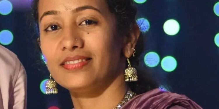 ಬೆಳ್ತಂಗಡಿ : ವಿವಾಹಿತೆ, ಶಿಕ್ಷಕಿ ನೇಣು ಬಿಗಿದು ಆತ್ಮಹತ್ಯೆ..!!