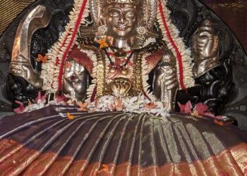 ದೊಡ್ಡಣ್ಣ ಗುಡ್ಡೆ ಶ್ರೀ ದುರ್ಗಾ ಆದಿಶಕ್ತಿ ಕ್ಷೇತ್ರ -ಅಗಸ್ಟ್ 8 ಶುಕ್ರವಾರ  , “ಶ್ರೀ ವರಮಹಾಲಕ್ಷ್ಮಿ ವ್ರತ ಕಲ್ಪೋಕ್ತ ಪೂಜೆ”