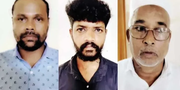 ಕಾರ್ಕಳ: ಶ್ರೀಗಂಧದ ಮರ  ಕಳ್ಳತನ;ಪ್ರಕರಣಕ್ಕೆ ಸಂಬಂದಿಸಿ ಮೂವರು ಪೊಲೀಸ್ ವಶಕ್ಕೆ..!!