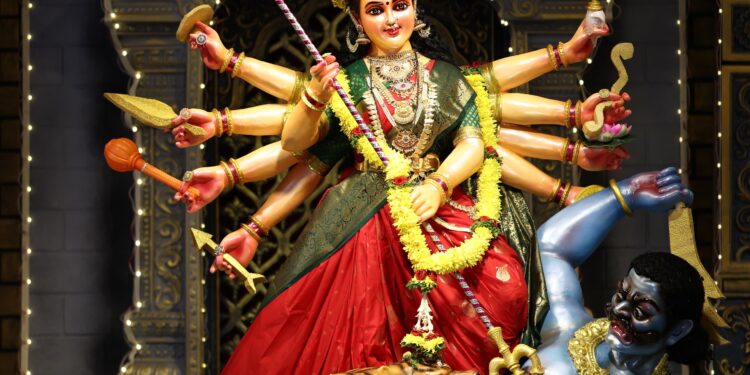 ನವರಾತ್ರಿ ಆಚರಣೆ, ಒಂಭತ್ತು ದಿನಗಳ ವಿಶೇಷತೆ..!!