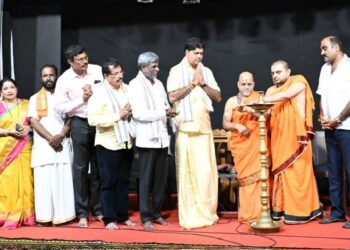 ದಶಮ ವರ್ಷದ ಉಡುಪಿ ದಸರಾ ಸಾರ್ವಜನಿಕ ಶ್ರೀಶಾರದೋತ್ಸವ :ಪರ್ಯಾಯ  ಪುತ್ತಿಗೆ ಶ್ರೀ ಪಾದರಿಂದ ಚಾಲನೆ..!!