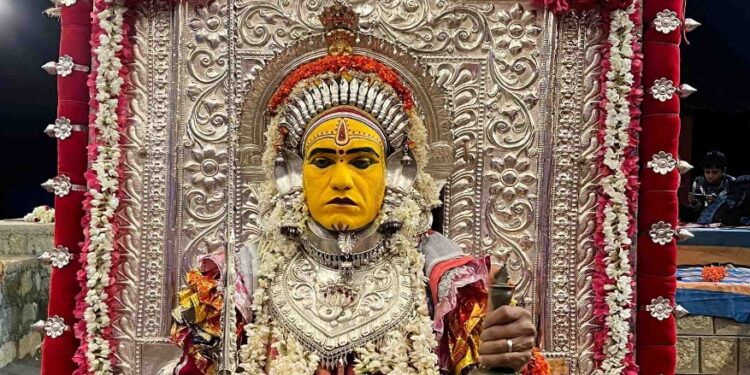 ನಿಟ್ಟೆ ಅತ್ತೂರು ಕೊಡಮಣಿತ್ತಾಯ ಕುಕ್ಕಿನಂತಾಯಿ ದೈವಗಳ ಕೋಲ ಸಂಪನ್ನ..!!