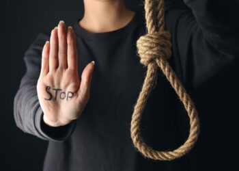 ಉಡುಪಿ – ನೇಣು ಬಿಗಿದು ಆತ್ಮಹತ್ಯೆಗೆ ಶರಣಾದ ಯುವಪ್ರೇಮಿಗಳು..!!