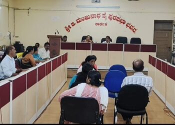 ಕಾರ್ಕಳ :ಅನಧಿಕೃತ ಪ್ಲಾಸ್ಟಿಕ್ ಫ್ಲಕ್ಸ್ ಬ್ಯಾನರ್ ನಿಯಂತ್ರಿಸಲು ಕಟ್ಟು ನಿಟ್ಟಿನ ಕ್ರಮ ವಹಿಸಬೇಕು: ಪುರಸಭೆ ಅಧ್ಯಕ್ಷ ಯೋಗೀಶ್ ದೇವಾಡಿಗ ಸೂಚನೆ..!!