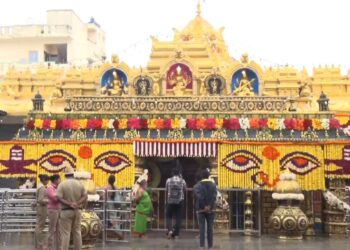 ಹಾಸನಾಂಬೆ ದರ್ಶನೋತ್ಸವಕ್ಕೆ ಅದ್ದೂರಿ ತೆರೆ..!!