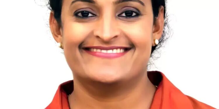 ಕೋಟ ಪಂಚವರ್ಣ ರಾಜ್ಯೋತ್ಸವ ಪ್ರಶಸ್ತಿಗೆ ರಾಜ್ಯ ಪರಿಸರ ಪತ್ರಿಕೋದ್ಯಮ ಪ್ರಶಸ್ತಿ ಪುರಸ್ಕೃತೆ ಪತ್ರಕರ್ತೆ ವಿಜಯಲಕ್ಷ್ಮಿ ಶಿಬರೂರು ಆಯ್ಕೆ..!!