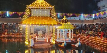 ಕಾರ್ಕಳ ಪಡುತಿರುಪತಿ ಖ್ಯಾತಿಯ ವೆಂಕಟರಮಣ ದೇವಸ್ಥಾನದಲ್ಲಿ ಲಕ್ಷ ದಿಪೋತ್ಸವ ಪ್ರಯುಕ್ತ ಕೆರೆ ದೀಪೋತ್ಸವ ಸಂಪನ್ನ..!!