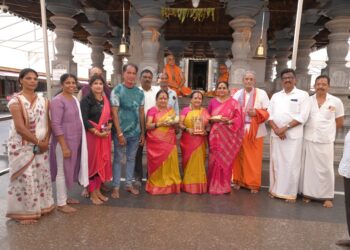 ಉಚ್ಚಿಲ ಶ್ರೀ ಮಹಾಲಕ್ಷ್ಮೀ ದೇವಸ್ಥಾನಕ್ಕೆ ಖ್ಯಾತ ನಟಿ ಶ್ರುತಿ ಭೇಟಿ..!!