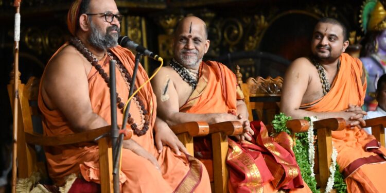 ಉಡುಪಿ :ಕಾಳಹಸ್ತೇಂದ್ರ ಸರಸ್ವತಿ ಮಹಾಸ್ವಾಮೀಜಿ, ಶ್ರೀಮತ್ ಜಗದ್ಗುರು ಆನೆಗುಂದಿ ಸಂಸ್ಥಾನ, ಕಟಪಾಡಿ ಇವರಿಂದ ಸಂತ ಸಂದೇಶ..!