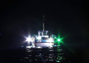 ಉಡುಪಿ : ಅವೈಜ್ಞಾನಿಕ ಲೈಟ್ ಫಿಶಿಂಗ್ ನಿಷೇದ..!! 