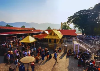 ಶಬರಿಮಲೆ ತೆರಳುವ ಭಕ್ತರಿಗಾಗಿ ಮಂಗಳೂರು – ಶಬರಿಮಲೆ ವಿಶೇಷ ರೈಲು ಸೇವೆ..!!   