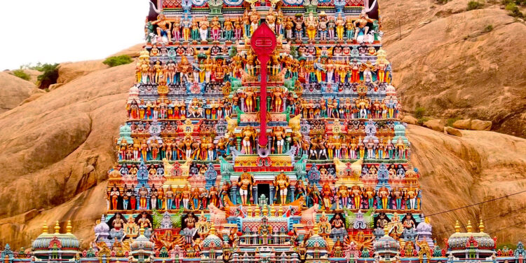 ತಿರುಪ್ಪರಂಕುಂದ್ರಂ’ ಬೆಟ್ಟದಲ್ಲಿ ಕಾರ್ತಿಕ ದೀಪೋತ್ಸವ, :ಮದ್ರಾಸ್ ಹೈಕೋರ್ಟ್ ಆದೇಶ..!!